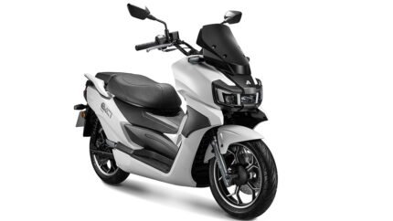 宏佳騰智慧電車 - EV-C1 | 跑旅 | 皮帶 | 雙電池 | gogoro